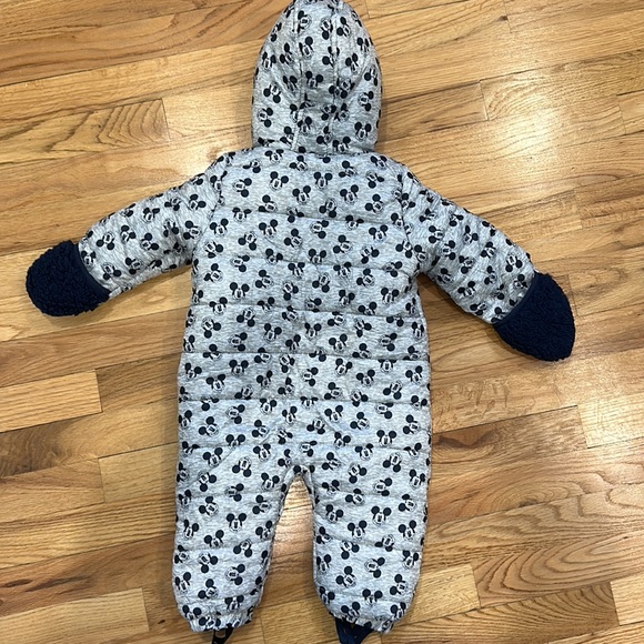 Hooded Navy Blue & Gray Mickey Mouse Puffer Snowsuit 9-12m - Picture 2 of 4